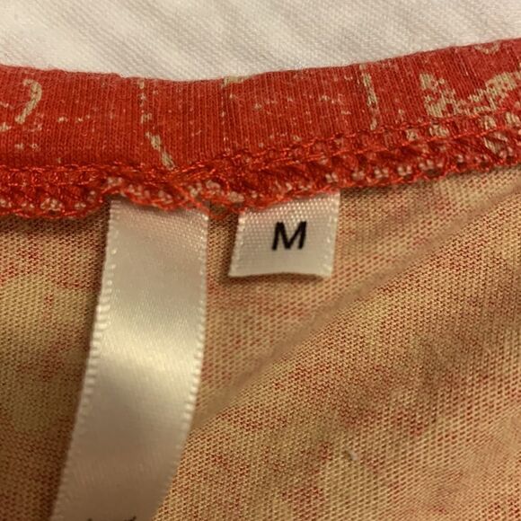 RANCHO ESTANCIA, medium blouse, great condition,  low neck w/elastic - Picture 3 of 10